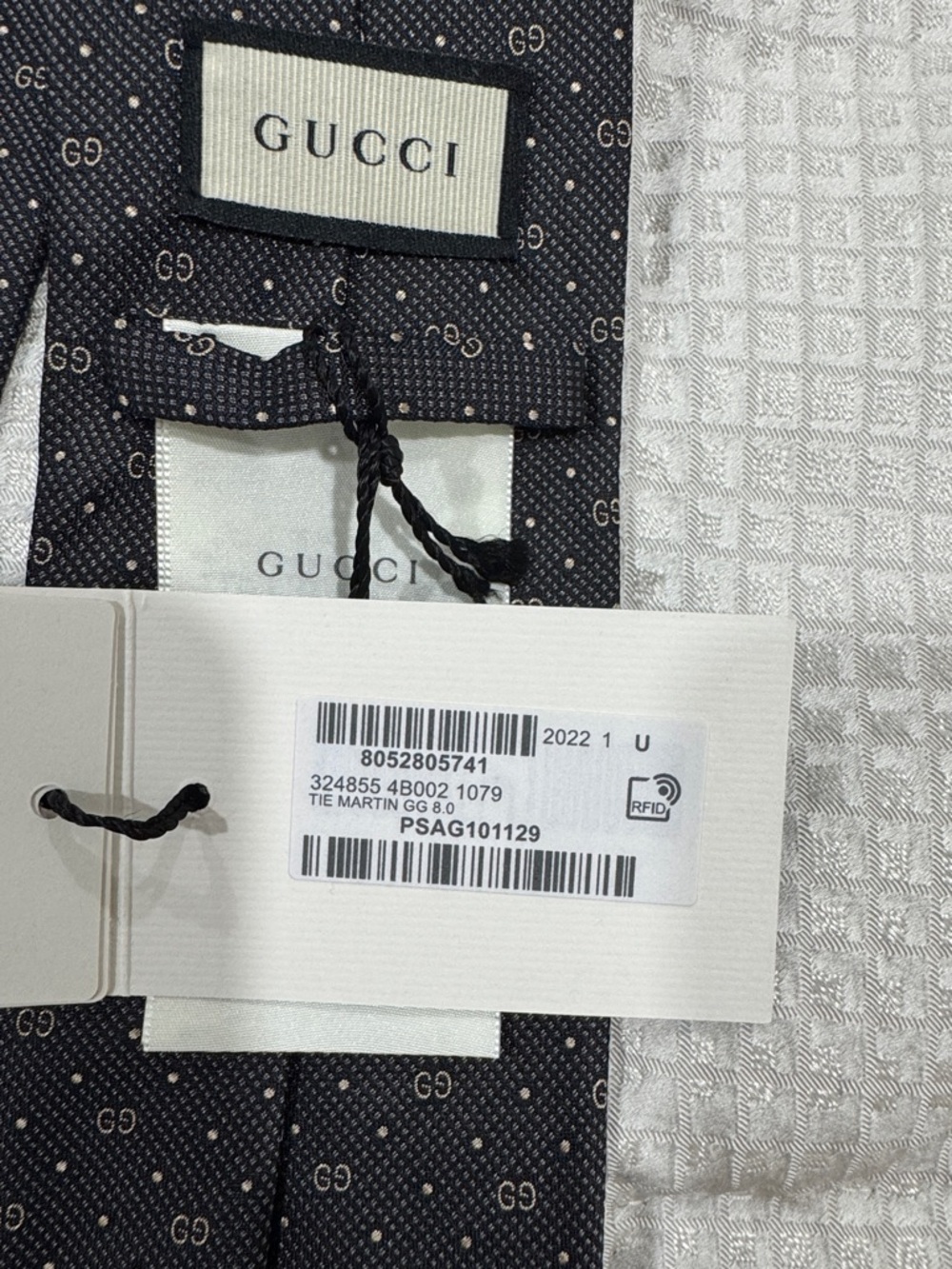 Gucci Black Micro-Pattern Silk Tie - Picture 3 of 4
